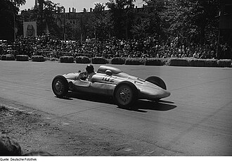 Ernst Klodwig, piloto de Fórmula 1