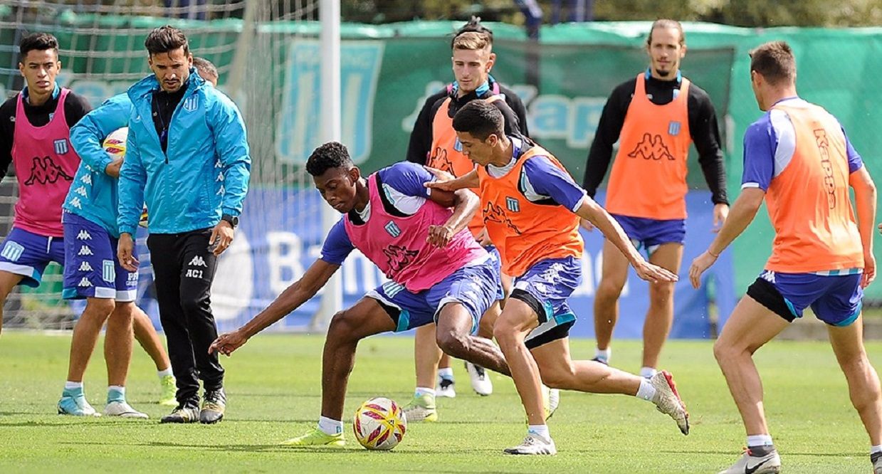 entrenamiento racing cancha